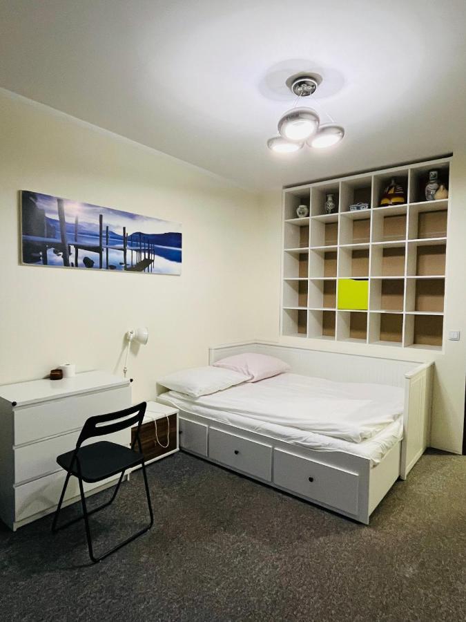 Near Airport Cybernetyki Inn Warsaw Ngoại thất bức ảnh